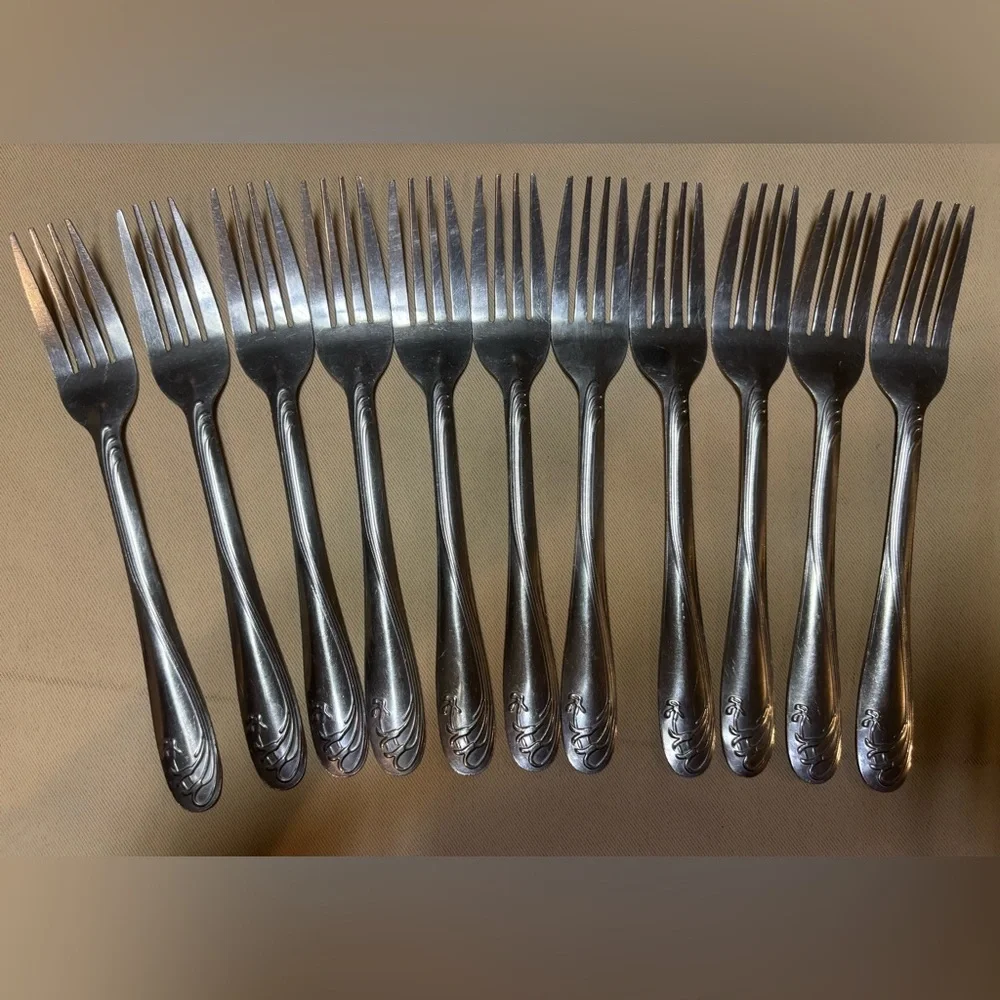 Stainless Steel China‎ Flatware Dinner Forks Set Of 11 Swirl Pattern
